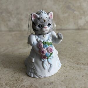 Vintage Schmid Kitty Cucumber Figurine Bride 1989